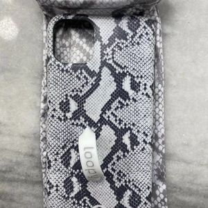 Loopy Case 11 Pro Max Snake print w extra loop